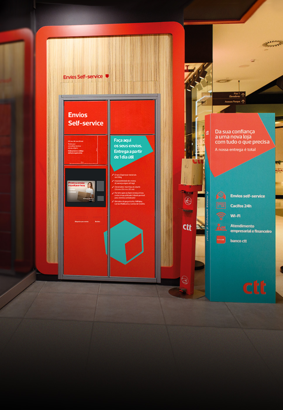 Equipamento de envios self-service.