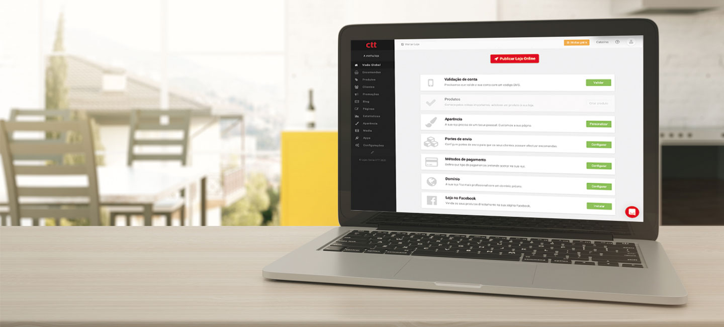 Tela de computador com ferramenta da loja online.
