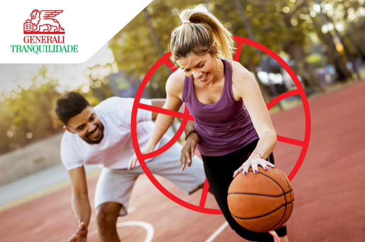 Casal a praticar desporto, protegido pelo Seguro Acidentes Pessoais - Atividades Desportivas.