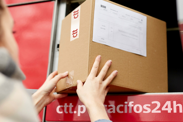 Depósito num cacifo Locky